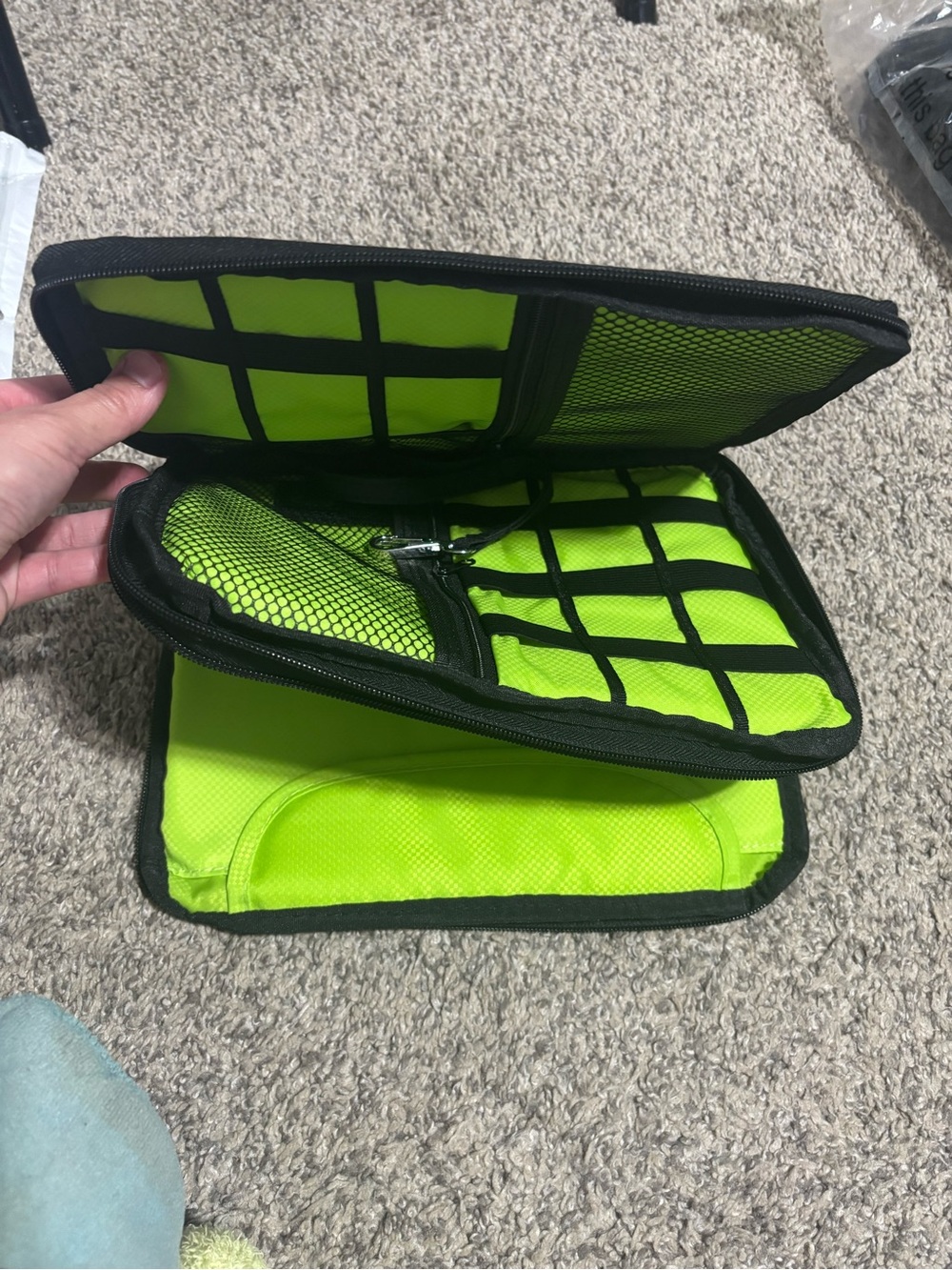 Lextude brand - Electronic Organizer Travel Case - Large size - NWT